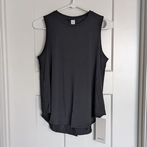 Lululemon NWT Lightweight Split Back Training Tank - Black sz XS